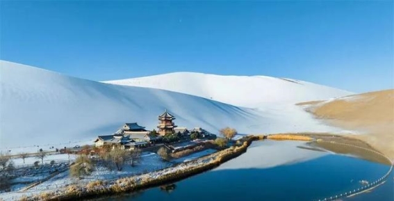甘肃的绝壁王国：佛教文化与历史的交响