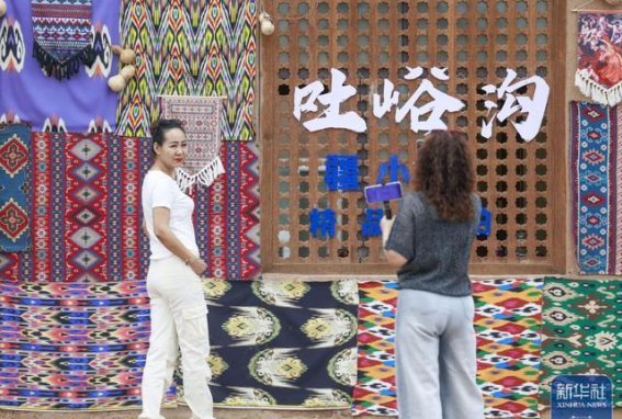 吐峪沟：古村落的五一假期