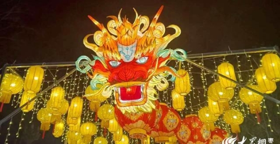 灯影辉煌，枣庄年味十足