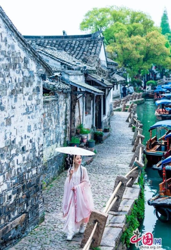 周庄古镇：文化之旅的诗意栖居