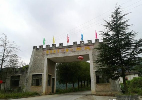 探秘6501地下长城：湘鄂交界幕阜山的历史遗址