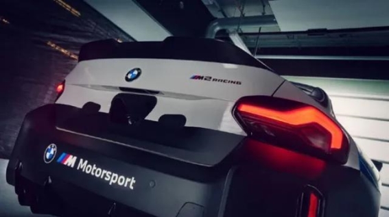 全新BMW M2 Racing：高性能与日常驾驶的完美平衡