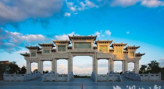 3亿元旅游补贴来袭，龙凤双城联手开启免费畅游湘鄂边活动