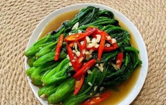警惕隔夜食物的健康风险：这些食物不能隔夜食用