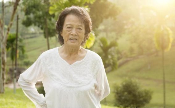 55岁后体检必做这5项检查，避免过度医疗的经济负担