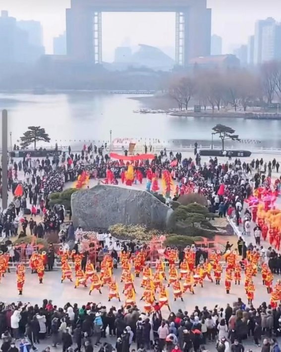 闹出沂蒙精气神，跟着秧歌会瞰临沂