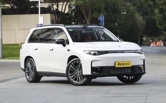 零跑C16：20万元内的家庭SUV，女性用户的理想选择