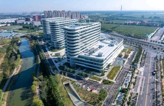济南黄河以北最大三甲医院正式交接，开诊进入倒计时